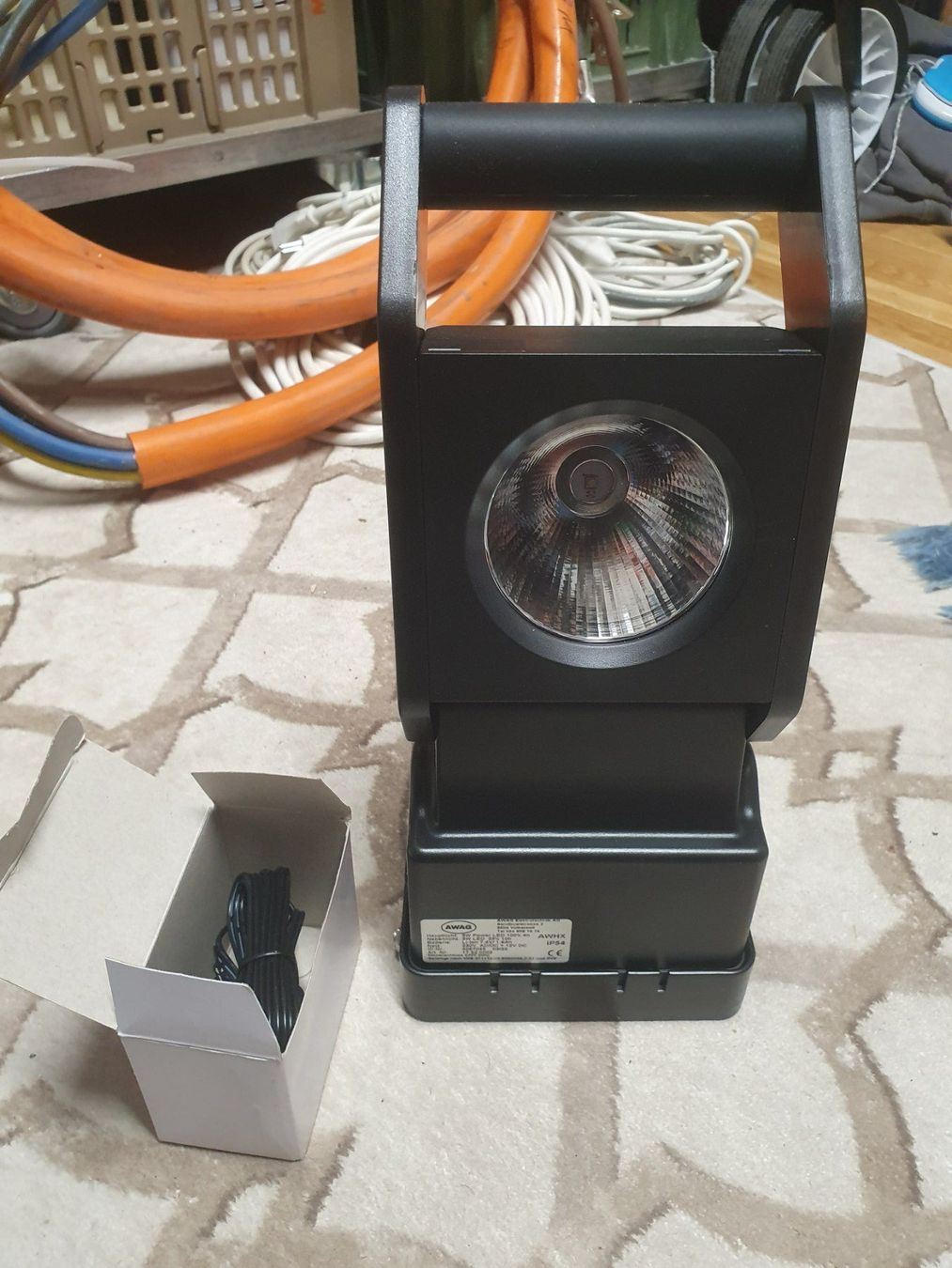 Lampen: LED Handscheinwerfer HX 3W LED Akku LED-Sicherheitsleuchte – Neu und originalverpackt aus Zürich von eymen20