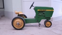 Rarität John Deere Trettraktor aus ALU Guss sehr Massiv