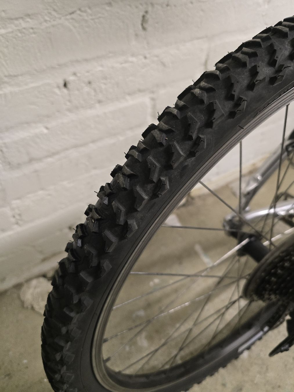 Scott Biciclette: Mountainbike Scott Summit schwarz silber  – Usato da Zürich venduto da Jovi8 6