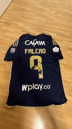 Falcao #9 Trikot Grösse L