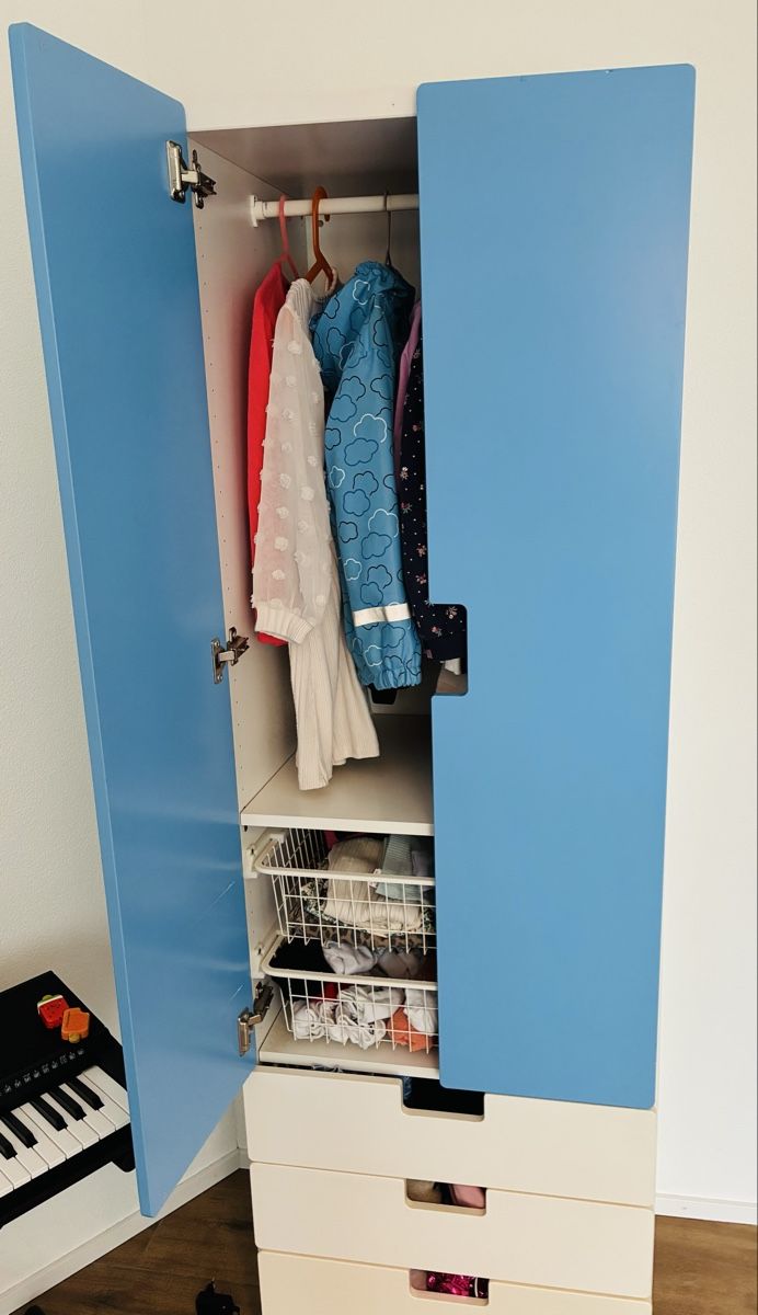 Ikea Schränke: Kinderkleiderschrank Ikea – Gebraucht aus Seengen von FDN8510 2