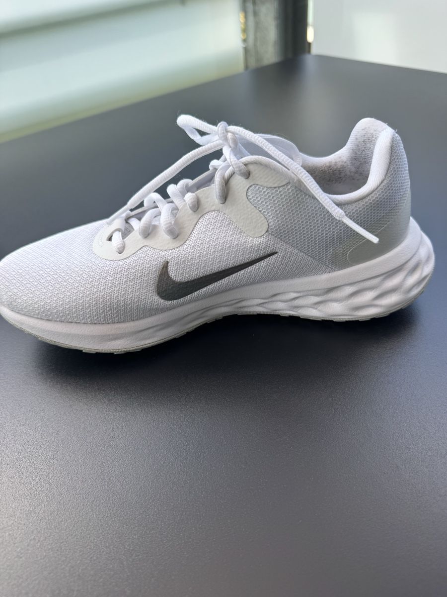 Nike Scarpe da donna: Nike Tennis Freizeit Schuhe – Usato da Regensdorf venduto da scheissspiel 2