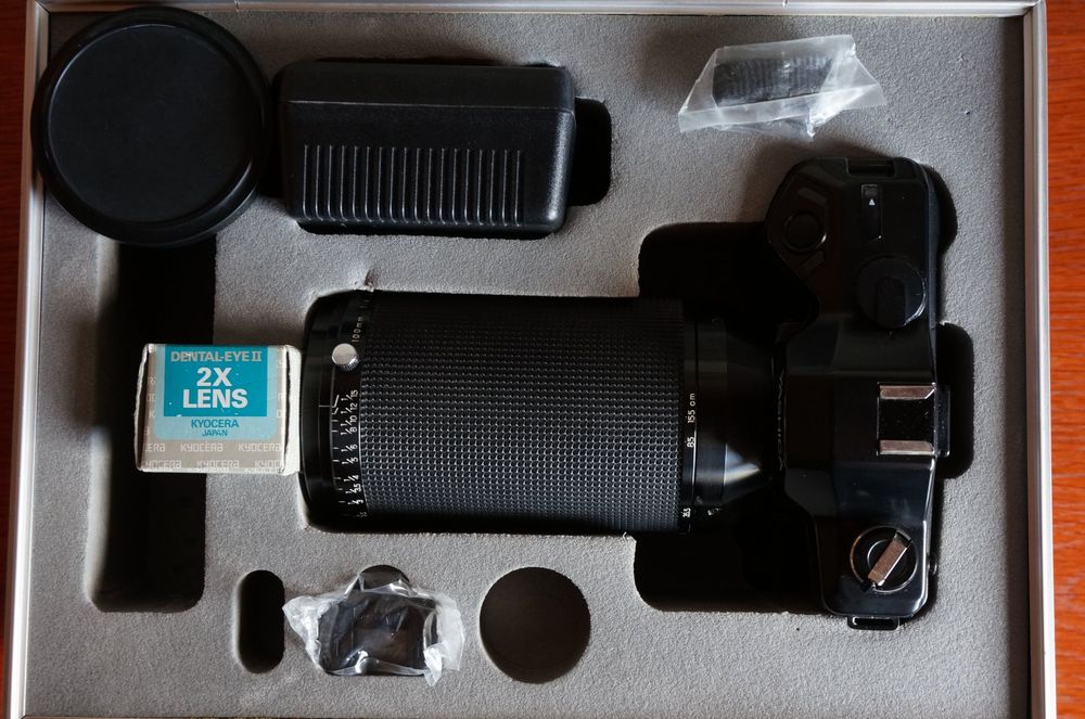 Appareil Photo Yashica Dental-Eye II – Argentique 35mm, Objectif Macro 100mm, Années 90