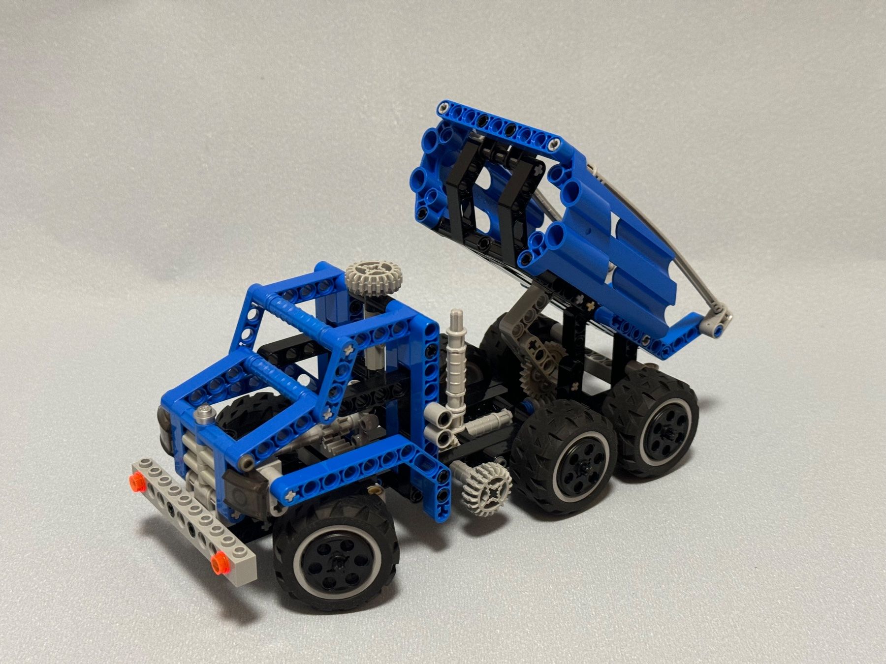 Lego Jeux de construction: LEGO Technic 8415 Dump Truck – D'occasion à Camorino par cobra540 2