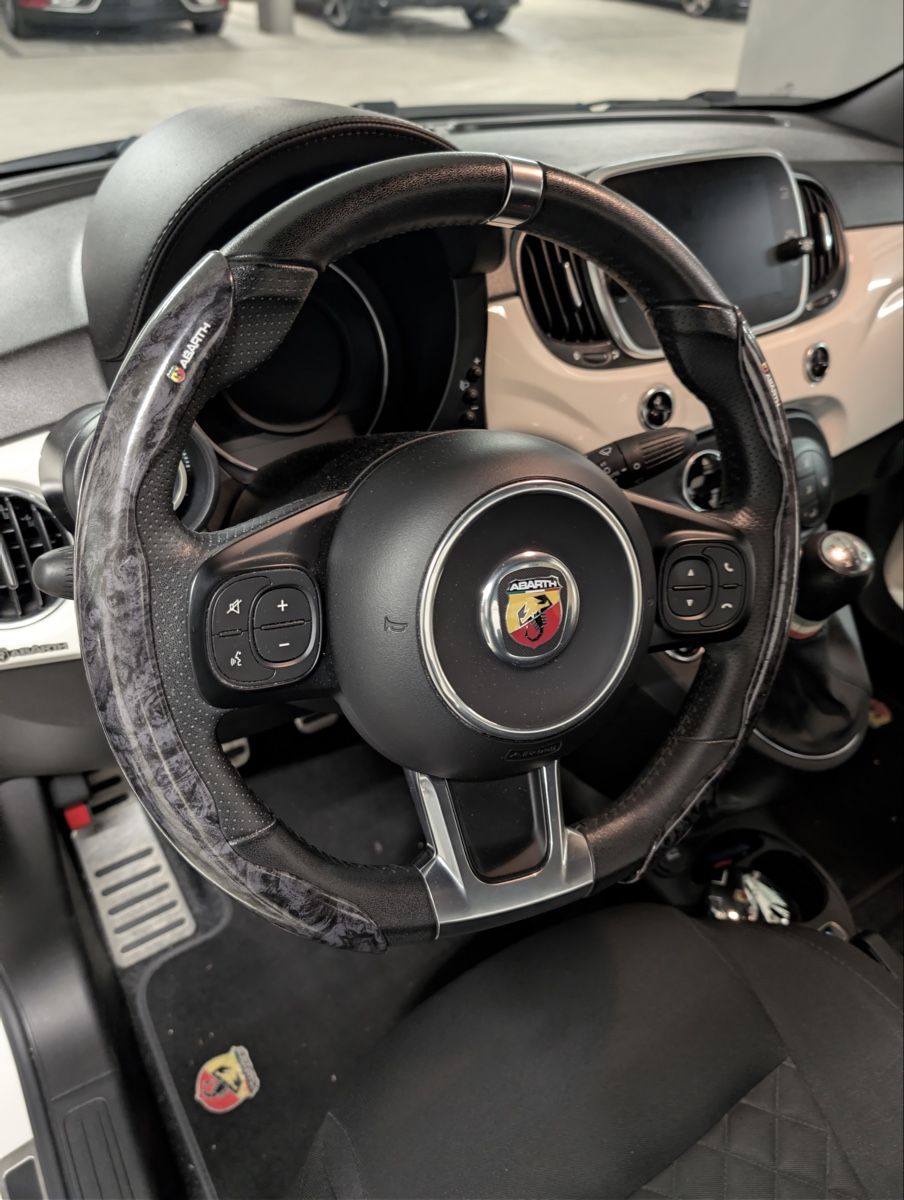 Abarth Autos: Fiat 500 Abarth – D'occasion à Bottighofen par mpa_87 9