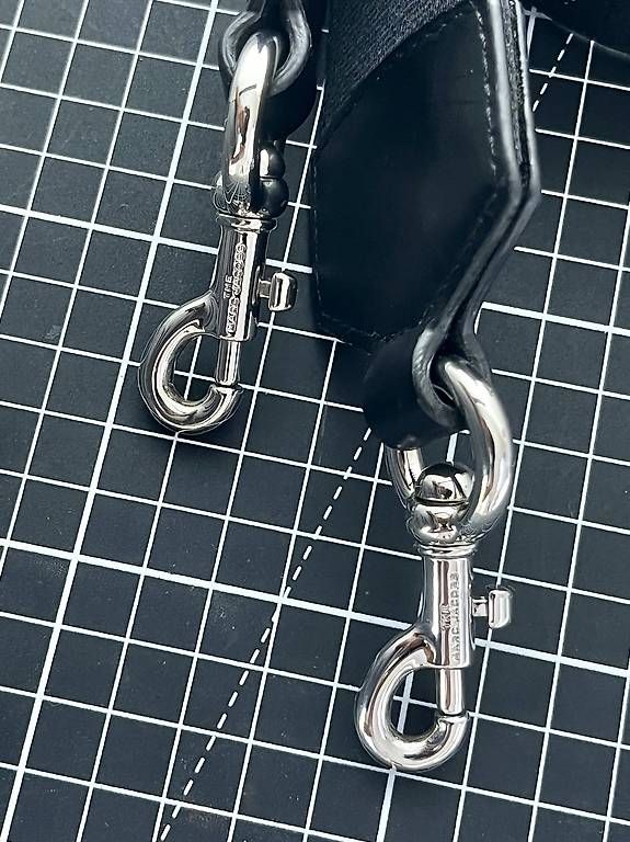 Altro in  Abbigliamento & Accessori: Marc Jacobs Tasche Schultergurt – Nuovo e nell'imballaggio originale da Boniswil venduto da Mark2002x3 1