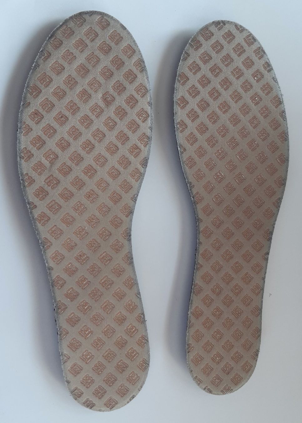 Scarpe da donna: Semelles à mémoire de forme - Taille 40/41 – Nuovo (secondo la descrizione) da La Chaux-de-Fonds venduto da beasach 5