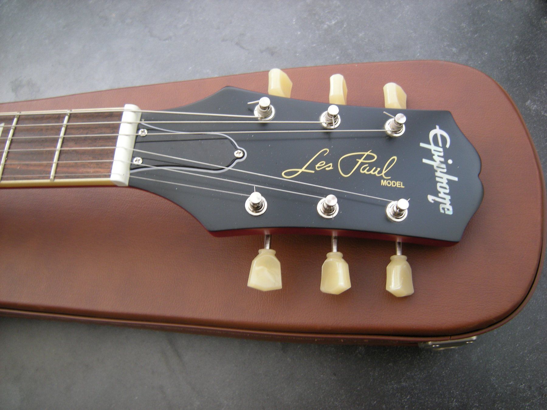 Epiphone Strumenti musicali: Gibson Les Paul 1959 von Epiphone, handcrafted ROC, ltd.ed. – Nuovo (secondo la descrizione) da Bettingen venduto da pahe049 6