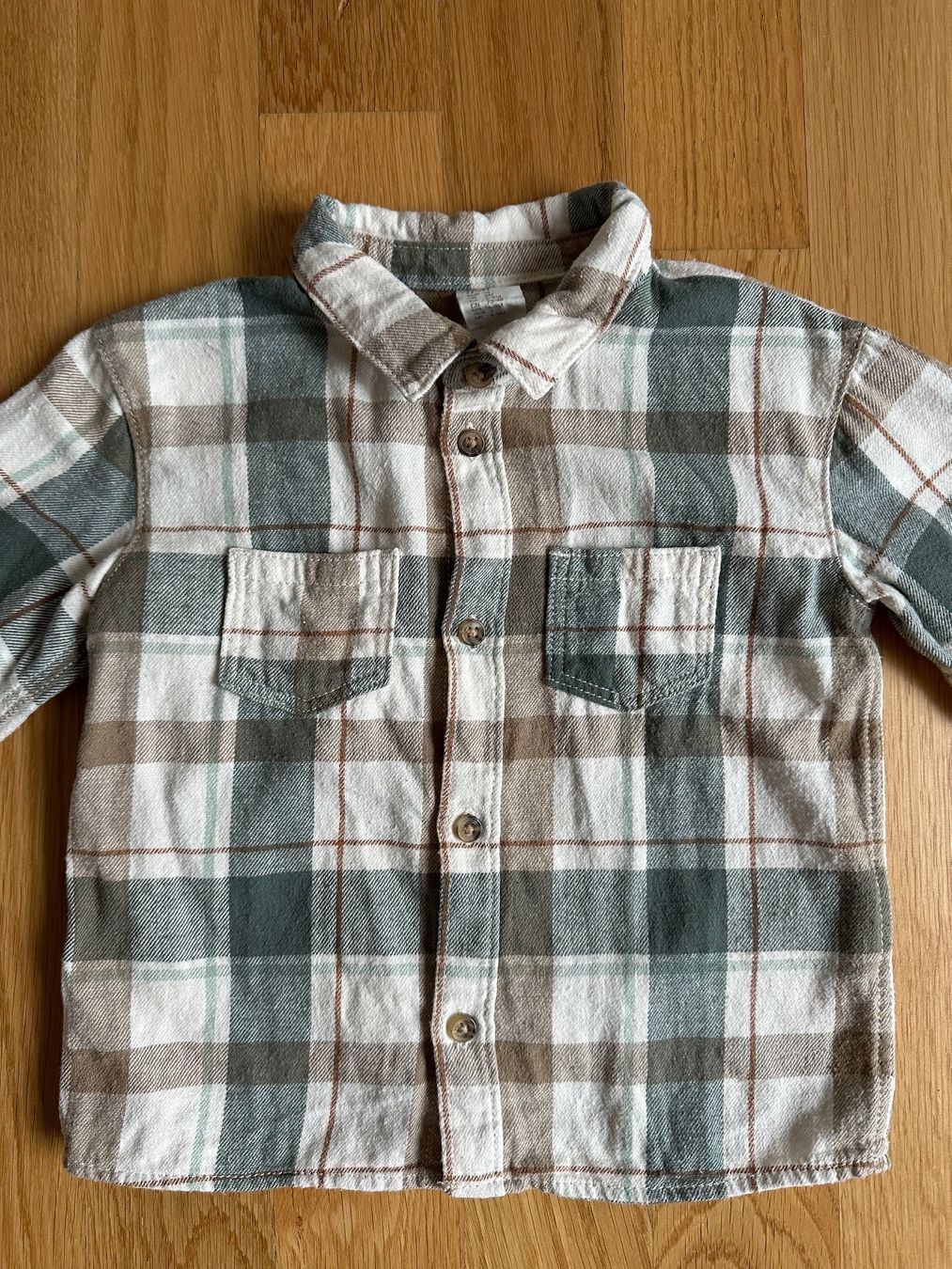 H&M Camicie, T-shirt & Polo: Hemd H&M Gr.74 – Nuovo (secondo la descrizione) da Unterägeri venduto da StefanGekko 1