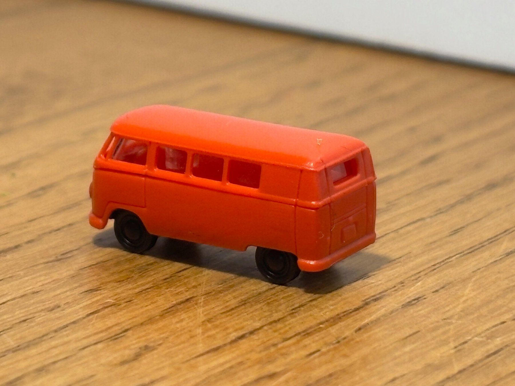 Modelleisenbahnen: G0632: VW Bus (Spur N) – Gebraucht aus Birsfelden von Birs_25 2