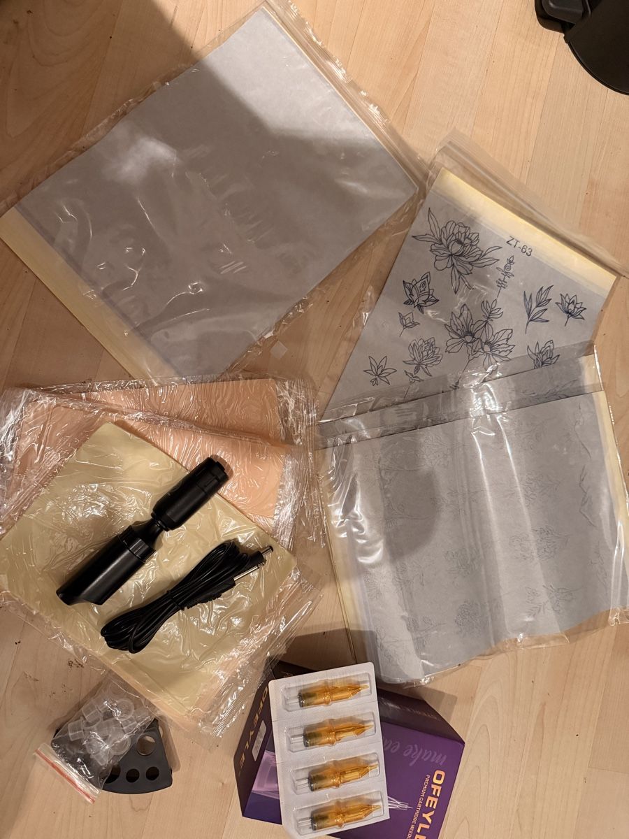 Sonstiges Schreiben & Zeichnen: Tattoo Maschine Nadel Patronen Set  – Neu (gemäss Beschreibung) aus Bergdietikon von mimxmy