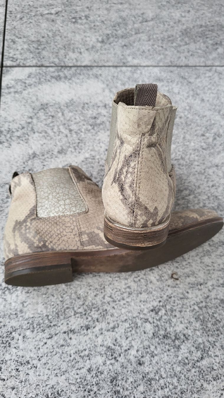 Scarpe da donna: Stiefeletten, Chelsea echt Leder Gr.38 – Usato da Muttenz venduto da Igma 1