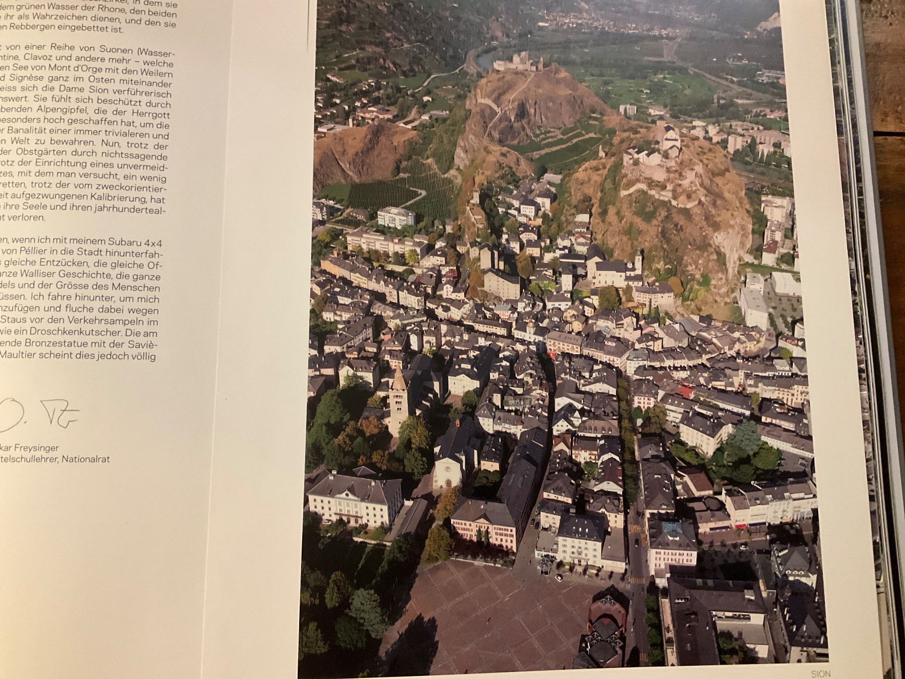 Livres: Communes valaisannes vues d'oiseau! – D'occasion à Avenches par Lactobacille 8