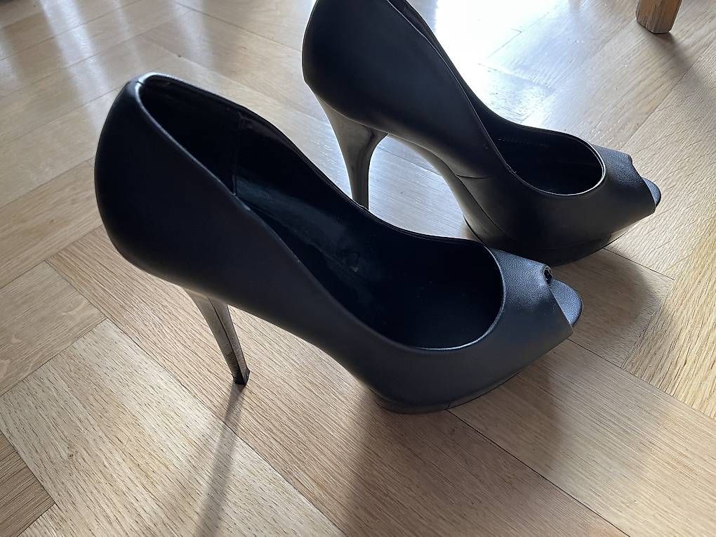 Scarpe da donna: Neuves: escarpins 38, mango  – Usato da Genève venduto da eva_l6xd