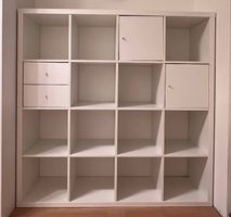 Wandregal KALLAX weiss 147x147 mit 2 Schubladen und 2 Türli