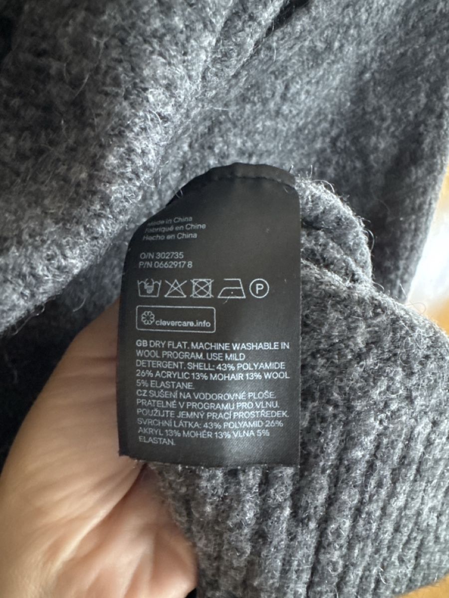 H&M Maglioni & Felpe: Wollpullover H&M XS  – Usato da Galgenen venduto da Vintluxe 2