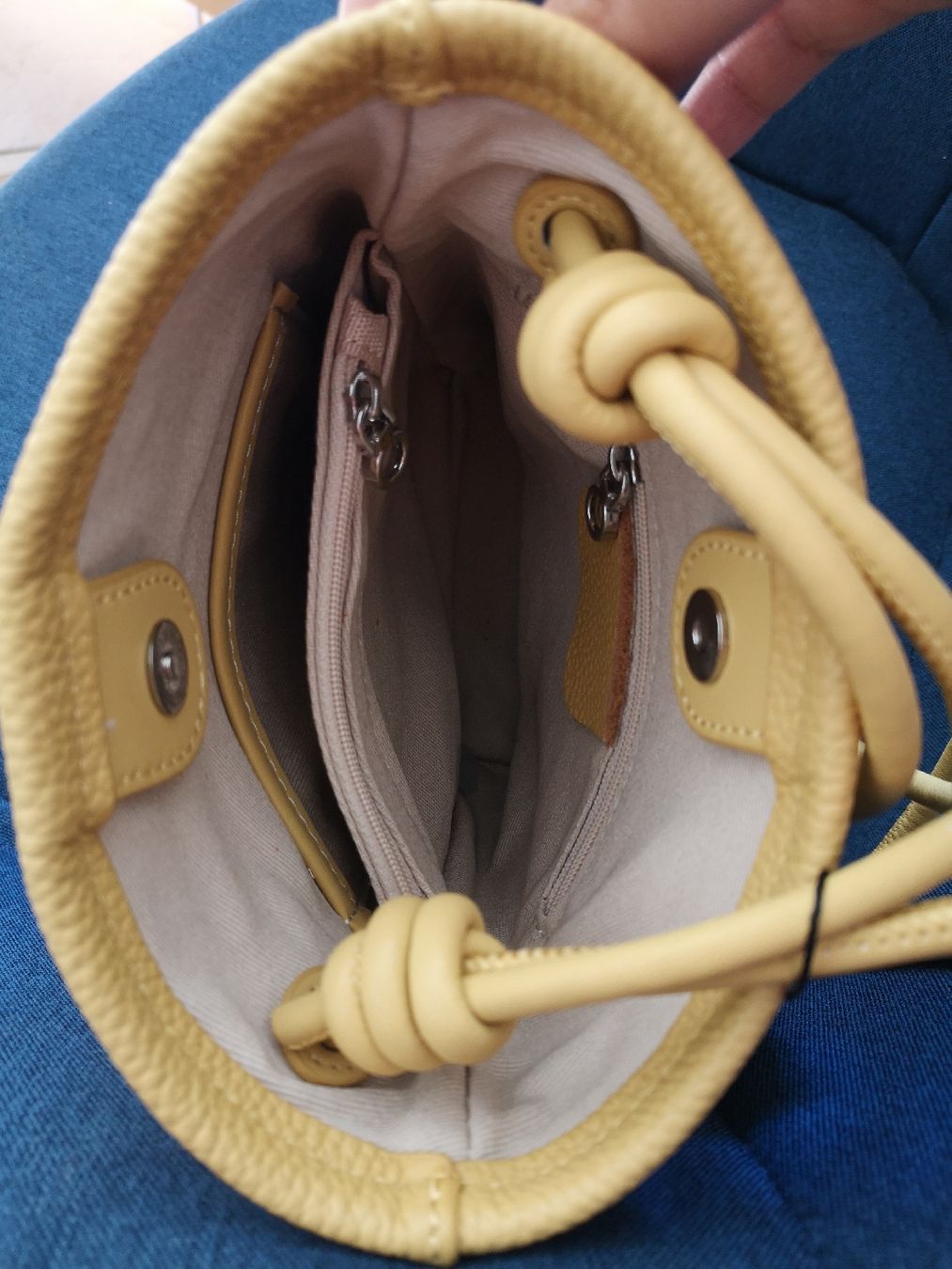 Borse da donna: Hochwertige Rind Leder-Tasche Neu – Nuovo e nell'imballaggio originale da Brig venduto da Tucan_52wm 6
