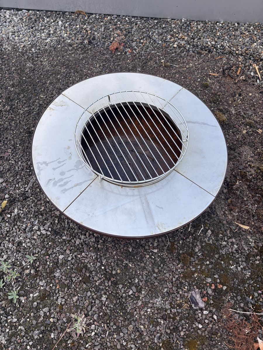 Feuerschale: Grillring / Feuergrill / Feuerschale aus Cortenstahl – Gebraucht aus Küssnacht am Rigi von pat_6r9x