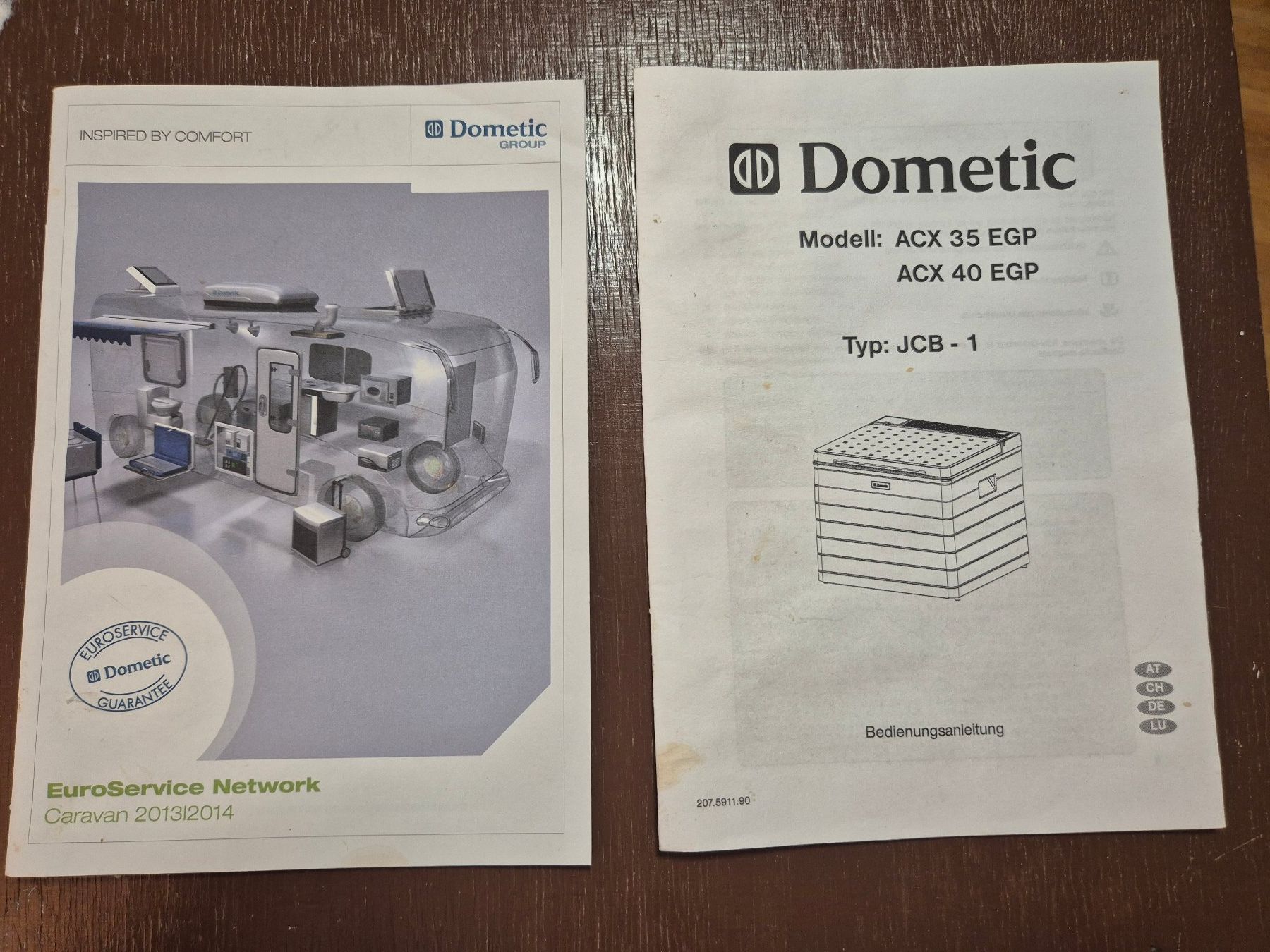 Dometic Frigoriferi & Refrigeratori: Dometic Gas, 12 volt / 230 volt Kühlschrank – Usato da Binz venduto da Ypsdryl 7