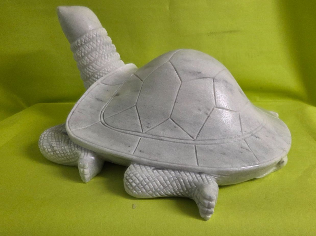 Sculture & Statue: Massive Schildkröte aus Marmor – Nuovo (secondo la descrizione) da Roggliswil venduto da Mabelco 1