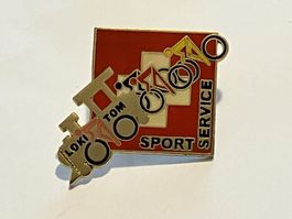 1 Pin Loki Tom Sport Service