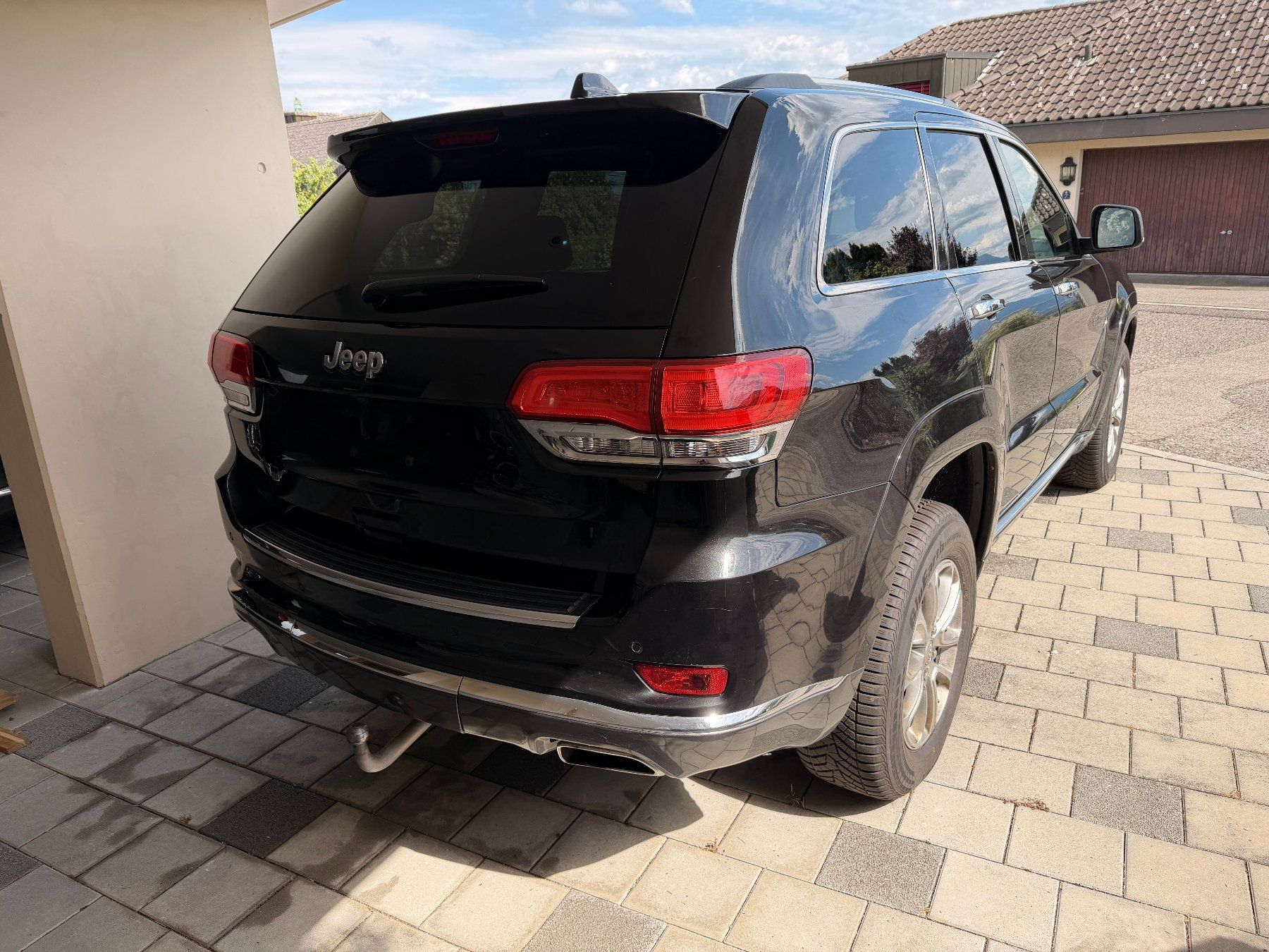 Jeep Automobili: Jeep Grand Cherokee Summit mit 3.5to Anhängelast – Usato da Hildisrieden venduto da Aareplast 5