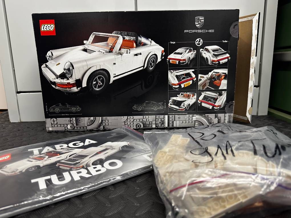 Lego Kit di costruzioni: Lego 10295 - Porsche 911 – Usato da Weiach venduto da Stevo_Levo 2