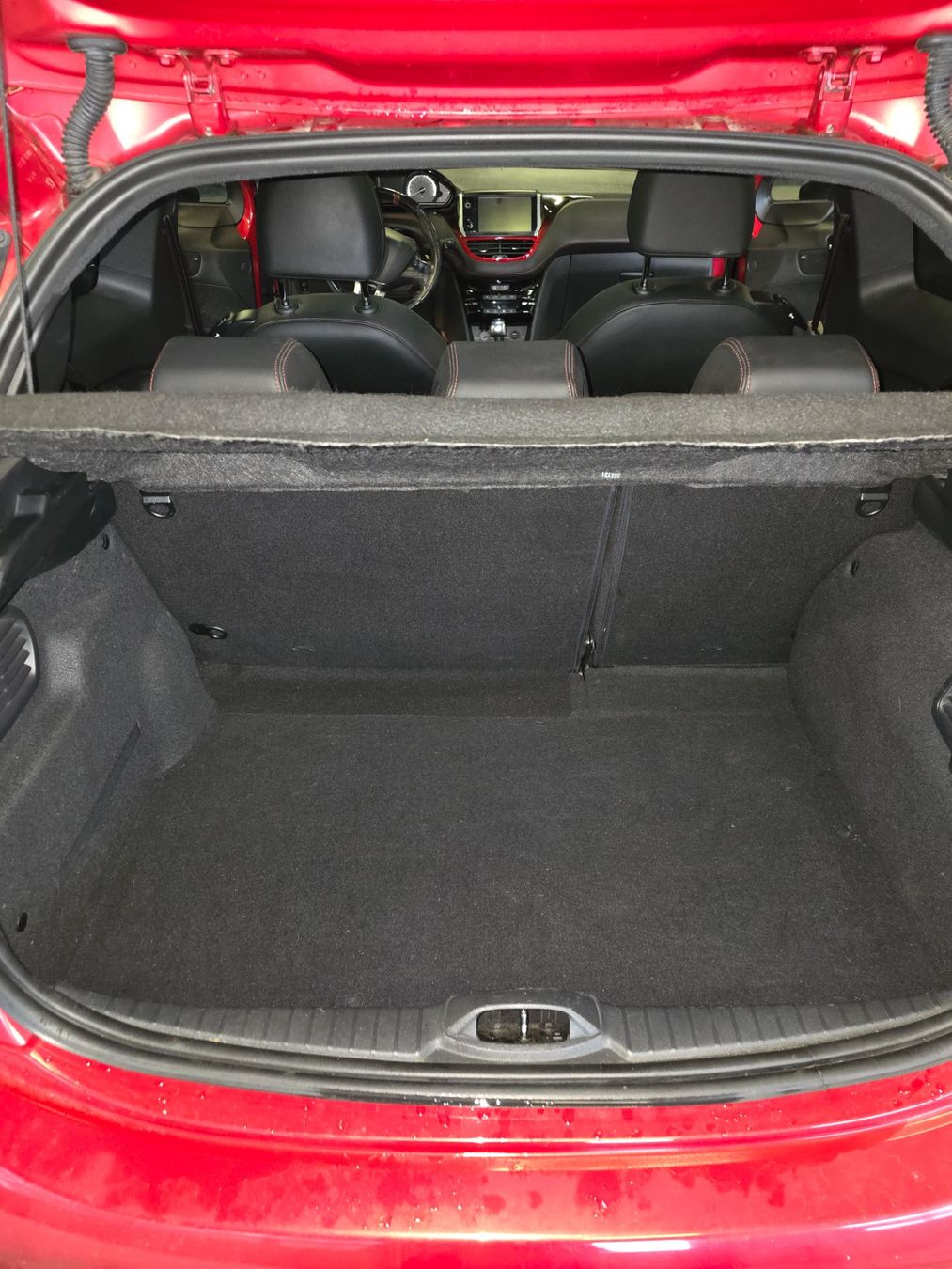 Peugeot Autos: Peugeot 208 1.6 Turbo – Gebraucht aus Gasel von sam_rcs5 2
