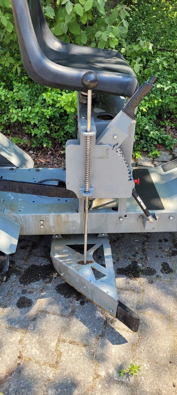 Tutte le macchine: BJJ Hufschlagräumer       C - Trike – Difettoso da Hirschthal venduto da baltimore5 4