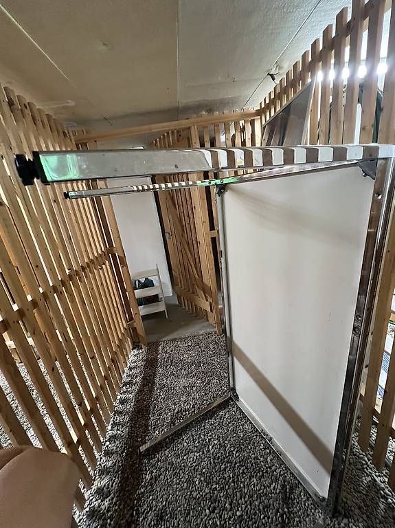 Scrivanie: Big table / desk – Usato da Zürich venduto da sar_wrn5 2