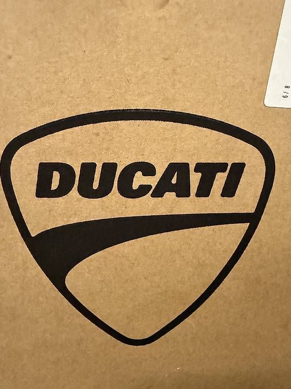 Ducati Tutti i ricambio per moto: Protège main gauche en carbone Ducati Multistrada – Nuovo e nell'imballaggio originale da Chippis venduto da pau_c9vf 3