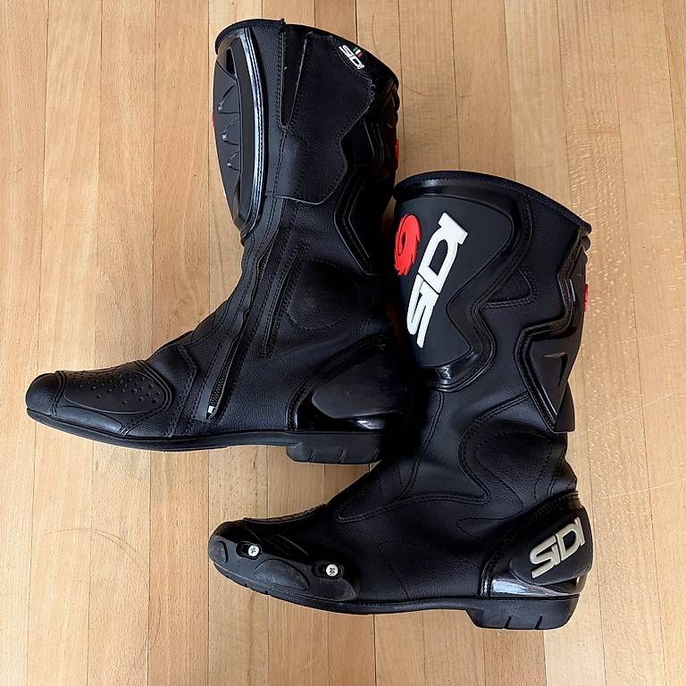 SIDI Damenschuhe: Motorradstiefel Gr. 39 – Gebraucht aus Löhningen von and_q8st 1