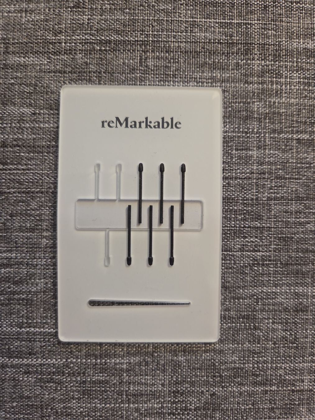 reMarkable Tablet PC: Remarkable 2 mit Stift, Hülle und Kabel – Gebraucht aus Reutigen von Ambulance 5