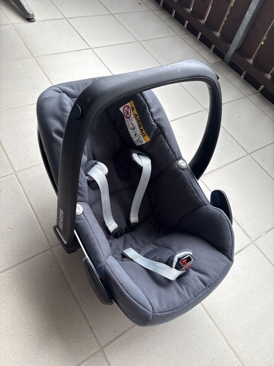 Maxi-Cosi Sièges auto: Maxi Cosi Babyschale Pebble Pro i-Size - Gebraucht – D'occasion à Nürensdorf par flyhornet79