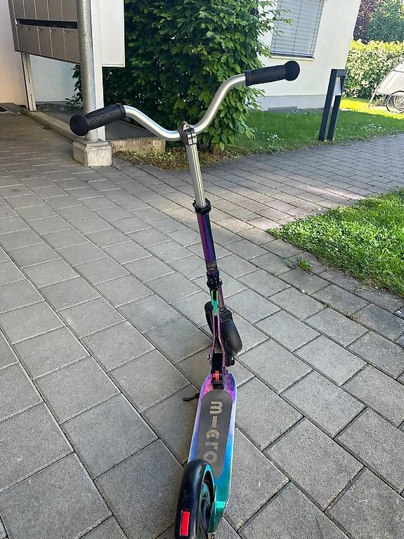 Micro Veicoli per bambini: Micro Scooter - Trottinett -Top Zustand – Usato da Rafz venduto da TB-81 2