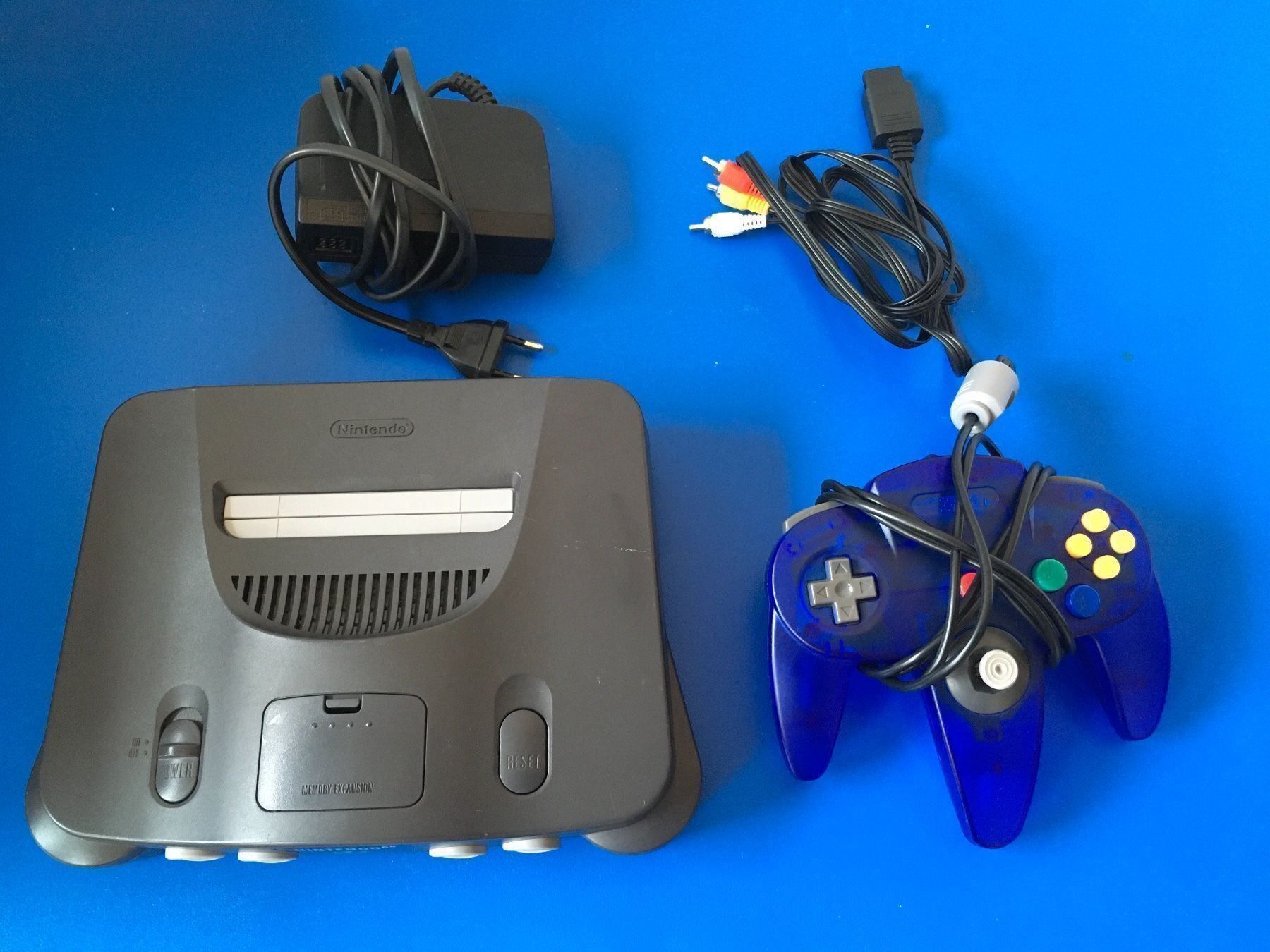 Nintendo Console: Nintendo 64 – Usato da Wettingen venduto da __mj81