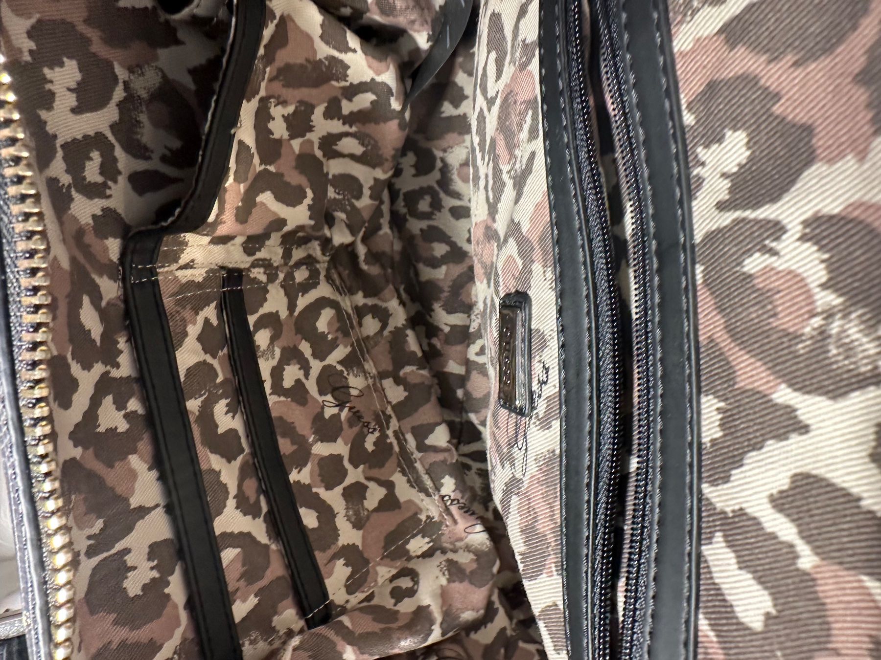 Guess Borse da donna: Guess – Nuovo e nell'imballaggio originale da Onex venduto da eri_jx6q 3