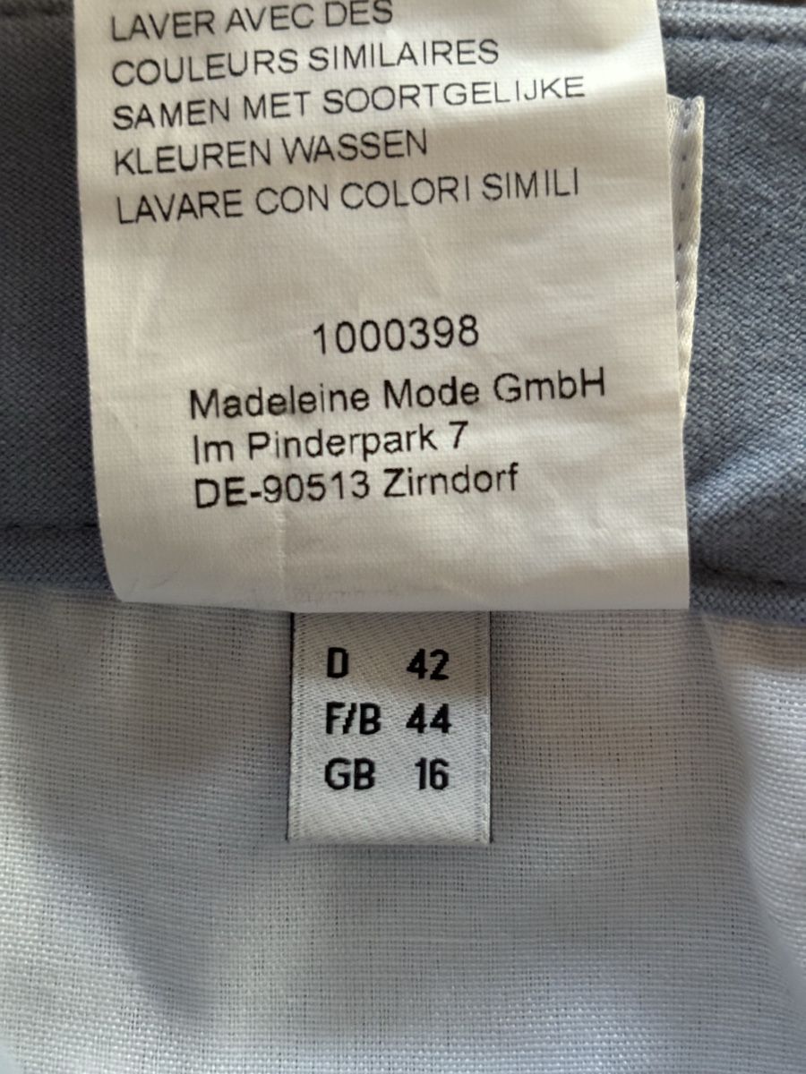 Madeleine Pantaloni: Pantalon Madeleine bleu – Usato da Dotzigen venduto da SecondHandGems 4