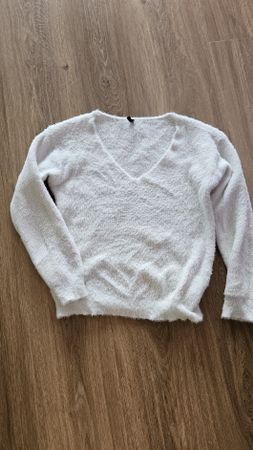 Chicorée Pullover weiss flauschig Grösse L Polyester
