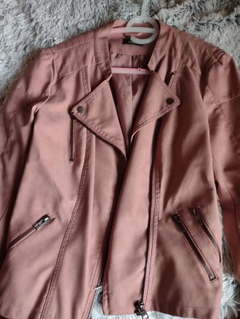 Wunderschöne Jacke Grösse 40