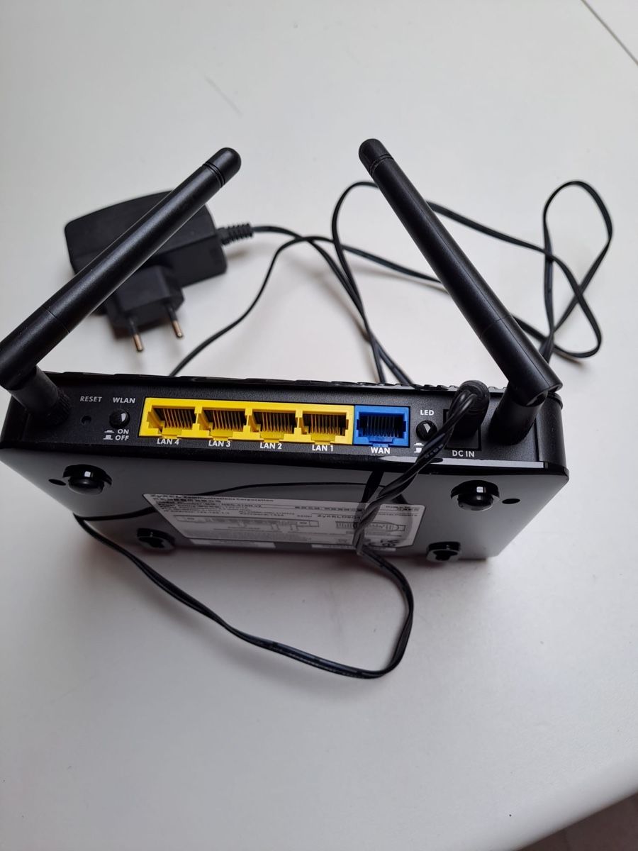 Zyxel Modems & Router: Zyxel Router NBG-419N v2 – Neu (gemäss Beschreibung) aus Bottenwil von Guguseli014 1