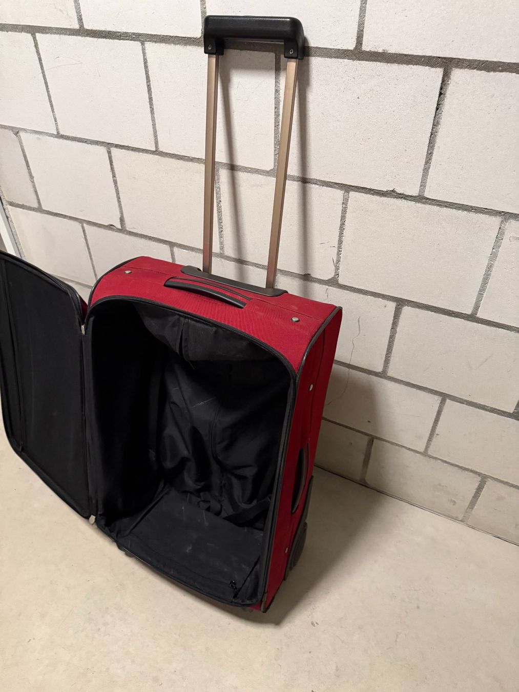 Reisekoffer: Reisekoffer Titan ab 1.- – Gebraucht aus Arch von Noah819 3