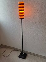 DESIGNER STEHLAMPE