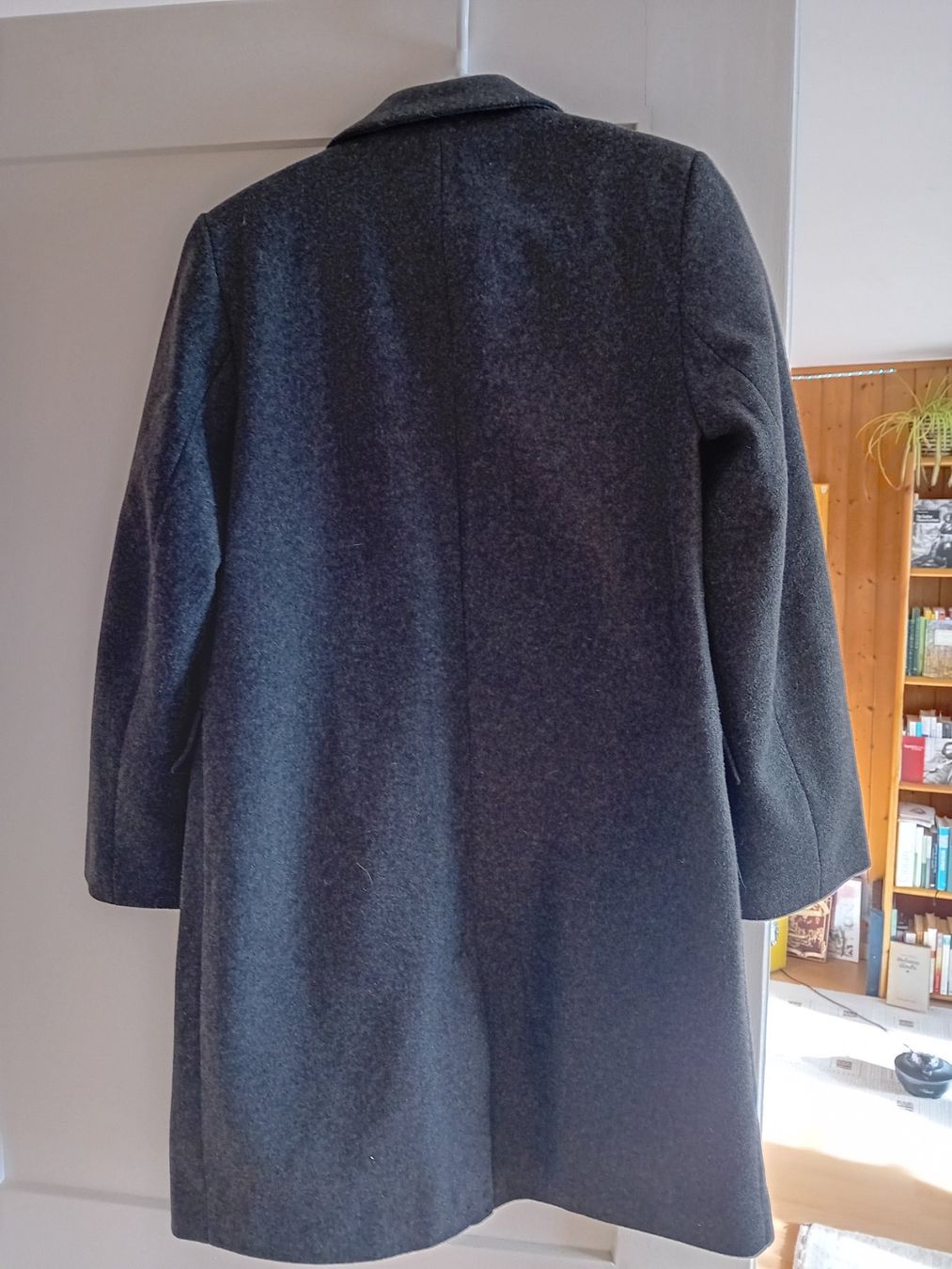 Only Mäntel: Mantel Only – Gebraucht aus Herisau von nef_nq6c 3