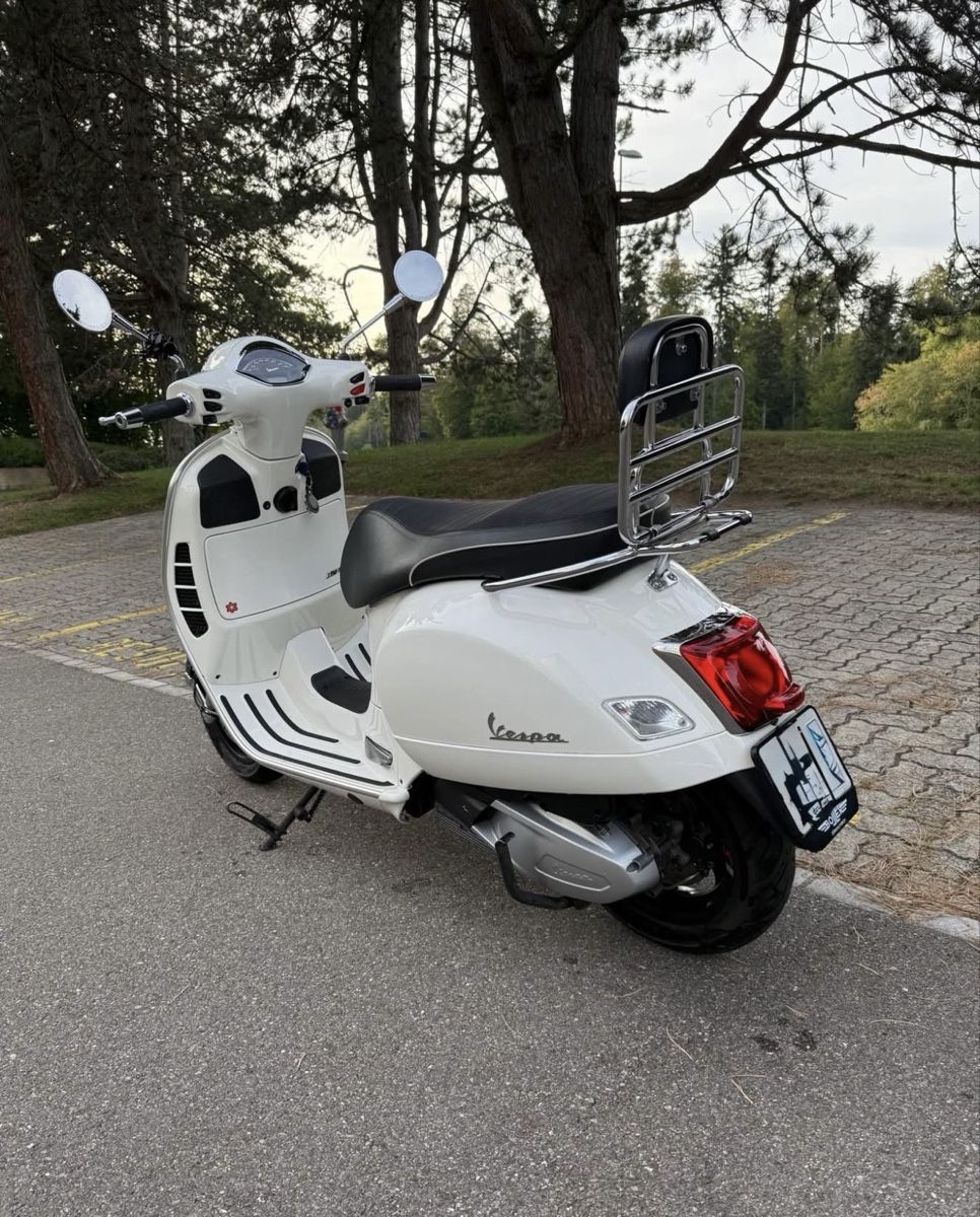 Scooters: Vespa 300 GTS – Gebraucht aus Pfaffhausen von mar_yd5k 2