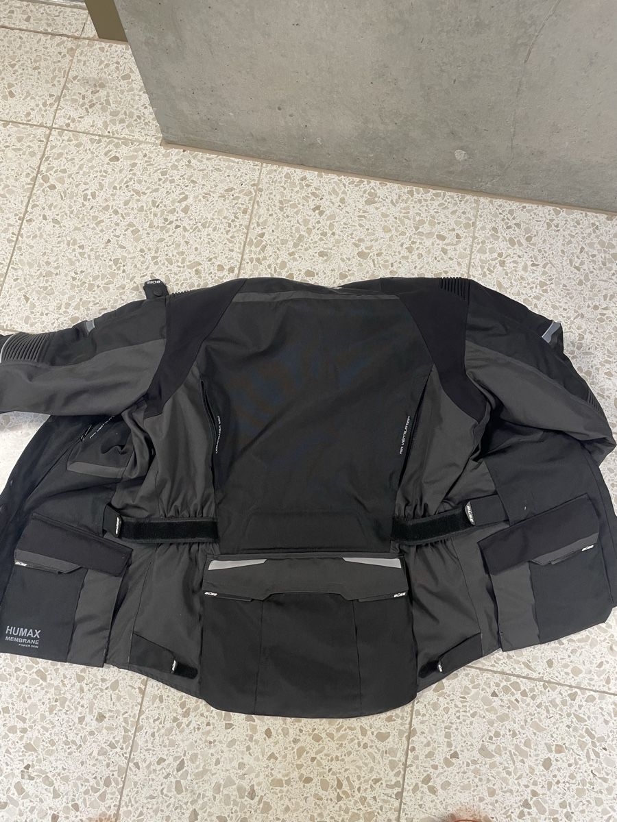 Vestes: Veste moto taille M – Neuf (Voir description) à Crissier par yoann_b_ 2