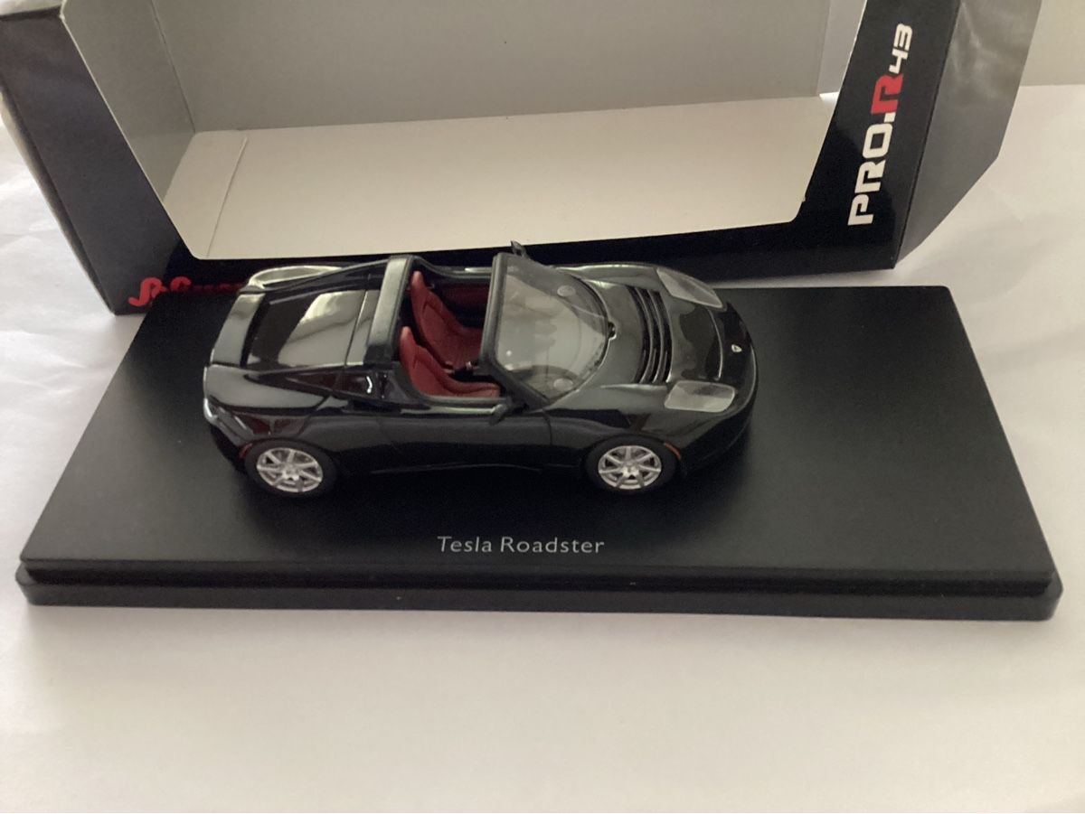 Tesla Modellautos: Tesla Roadster – Neu und originalverpackt aus Flawil von Imperiosud 1