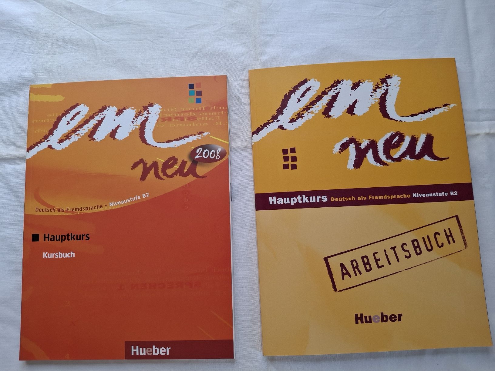Bücher: B2 Kursbuch & Arbeitsbuch, Hueber Verlag – Neu (gemäss Beschreibung) aus Zürich von wildflower26