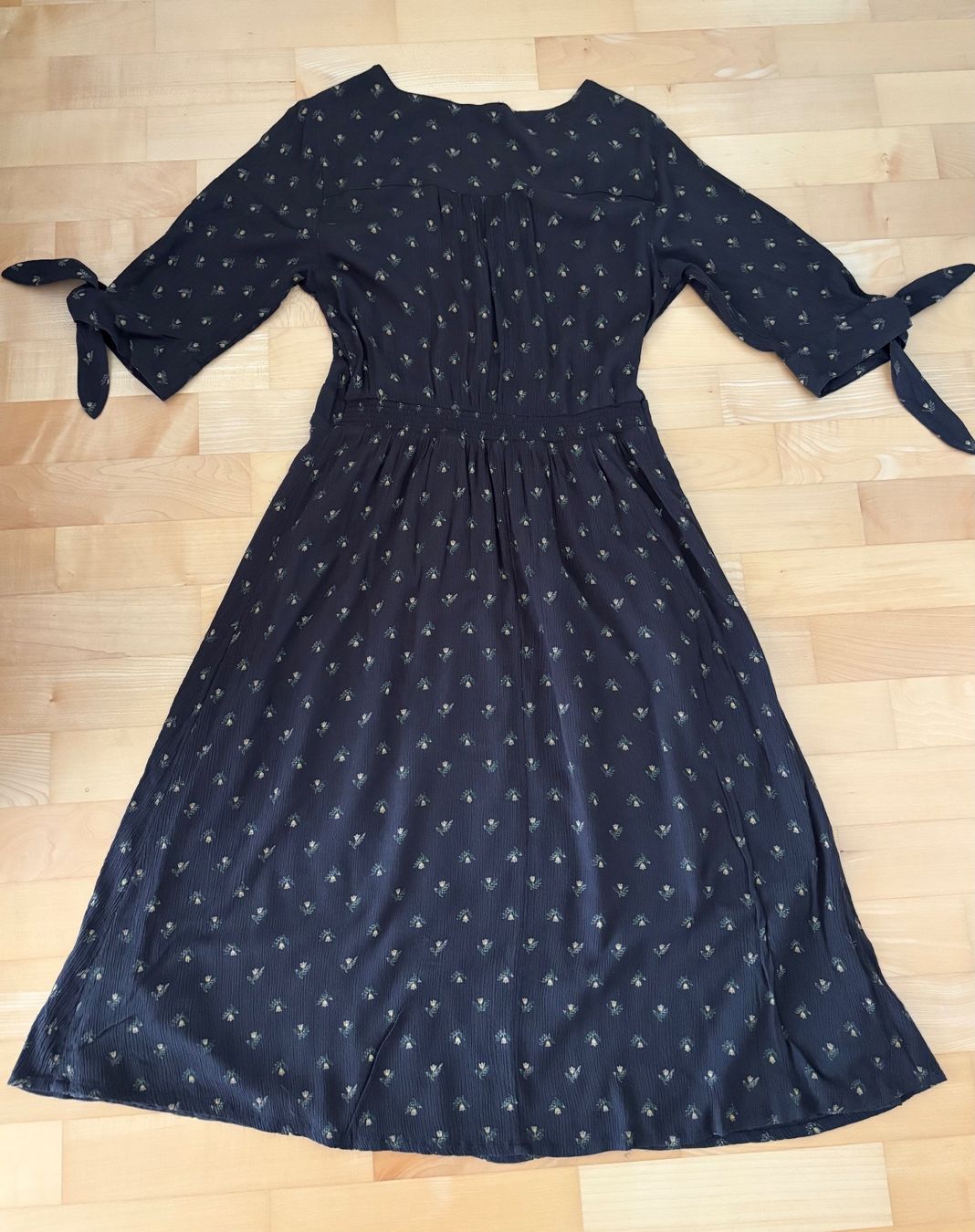Vestiti: Kleid Fatface – Usato da Winterberg ZH venduto da vanilleinspiration 1
