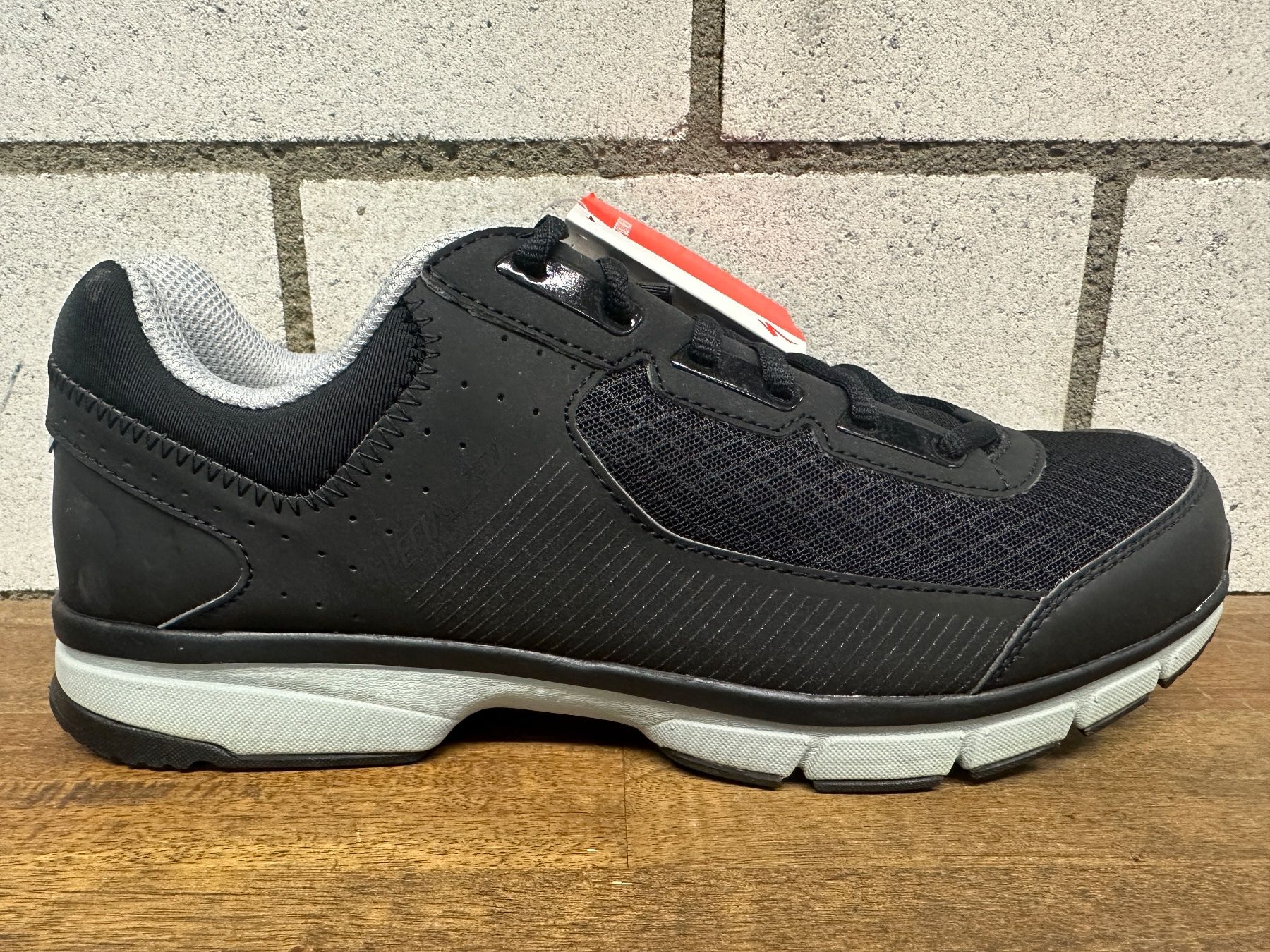 Specialized Herrenschuhe: Specialized Cadet Bike Schuh Gr. 45 – Neu und originalverpackt aus Wetzikon ZH von  1